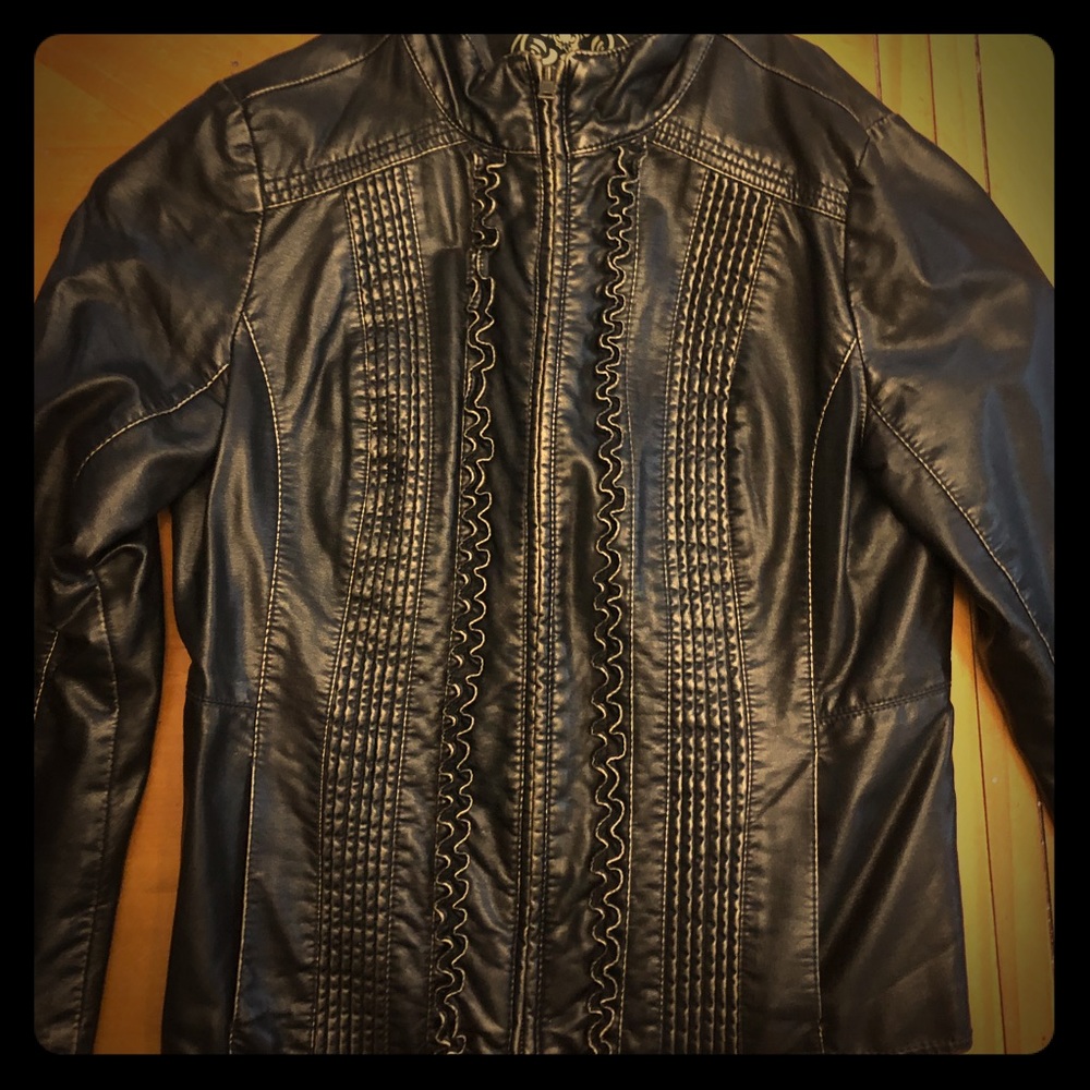 Fitted faux leather vintage replica jacket